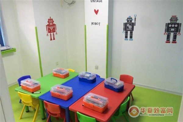瓦力工厂机器人教育加盟